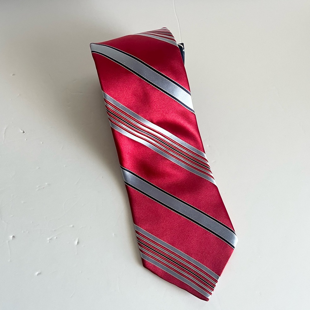 Tommy Hilfiger Vintage Silk Tie Red Navy Stripe Classic